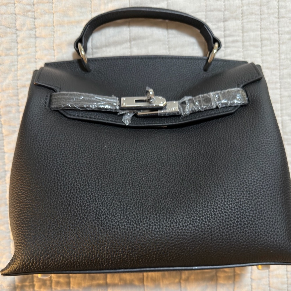 Osber Black Purse new